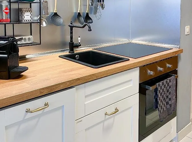 Appartamento Swissme - Modernes Am Sportplatz Mit Balkon & Parkplatz Sankt Moritz