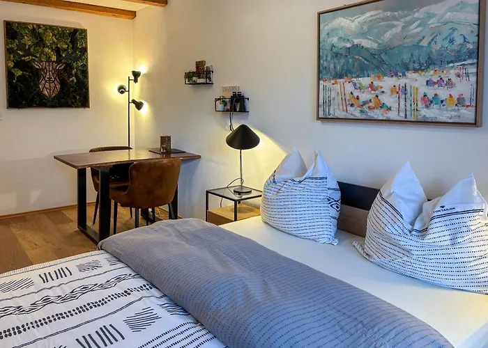 Apartman Swissme - Modernes Am Sportplatz Mit Balkon & Parkplatz